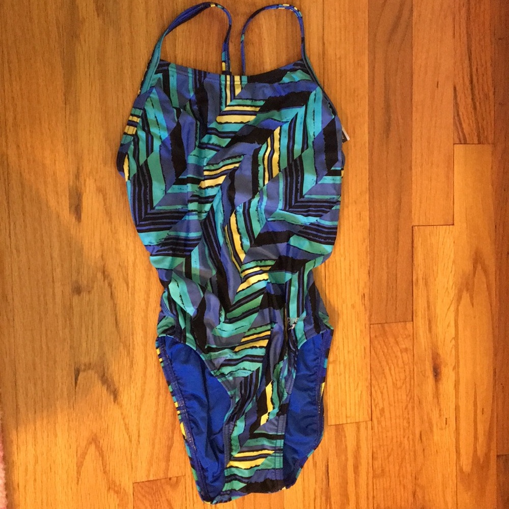 Speedo swim suit size 26